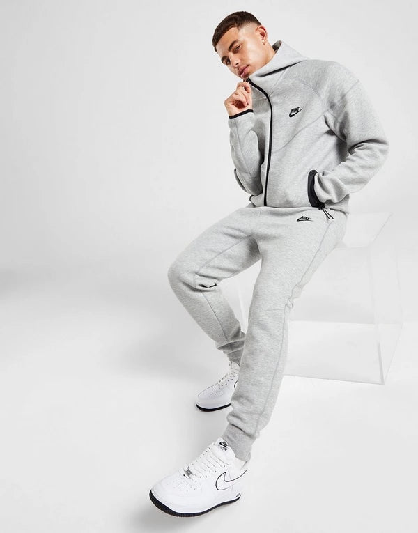 VIRAL TECH FLEECE TRACKSUIT SET