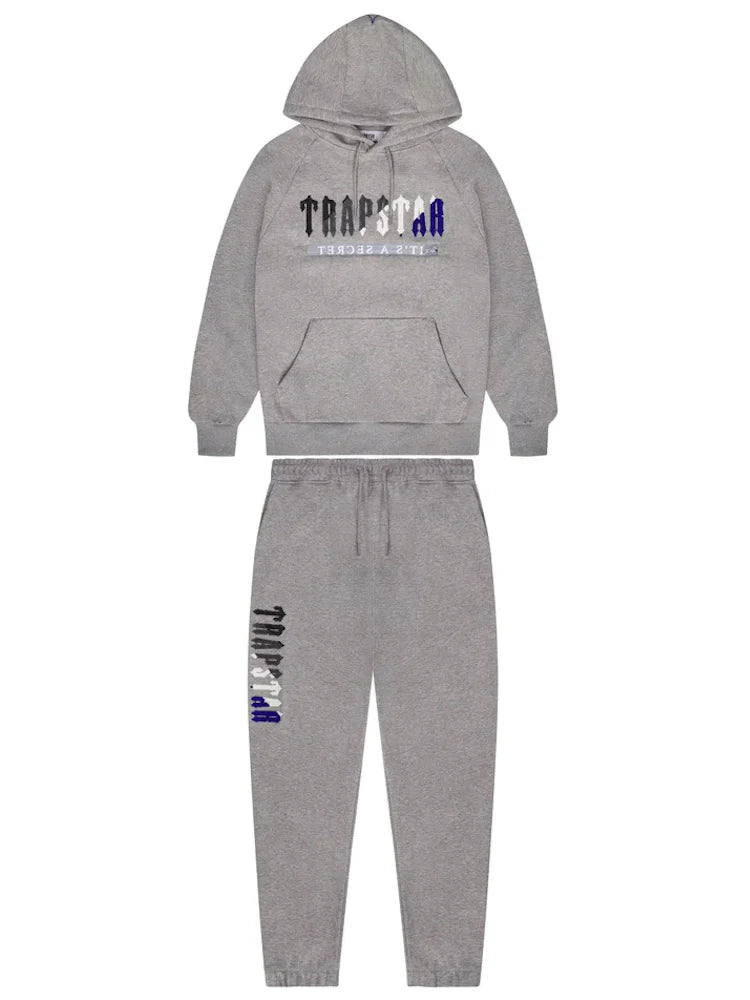 VIRAL TRACKSUIT